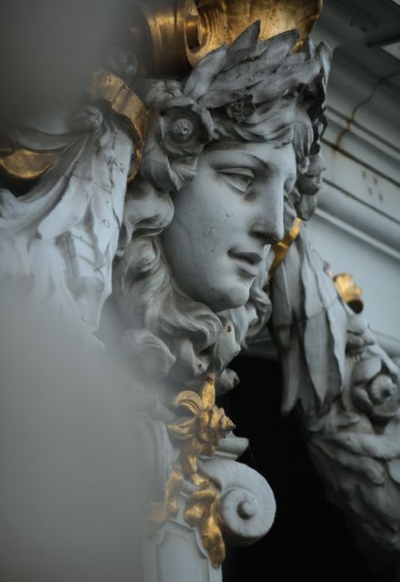 découvrir paris et ses monuments en bateau 