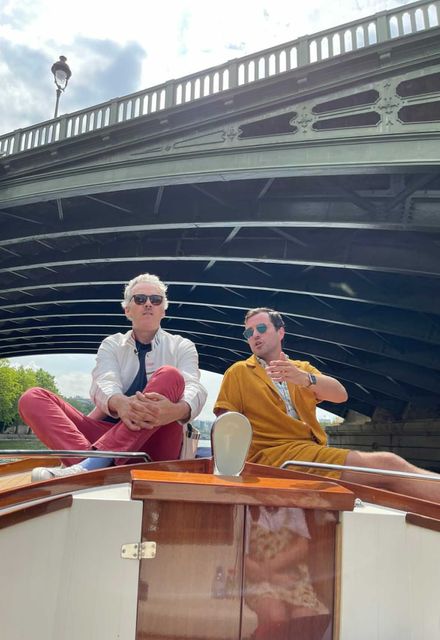 Polo and pan en interview canal + sur le bateau corto 